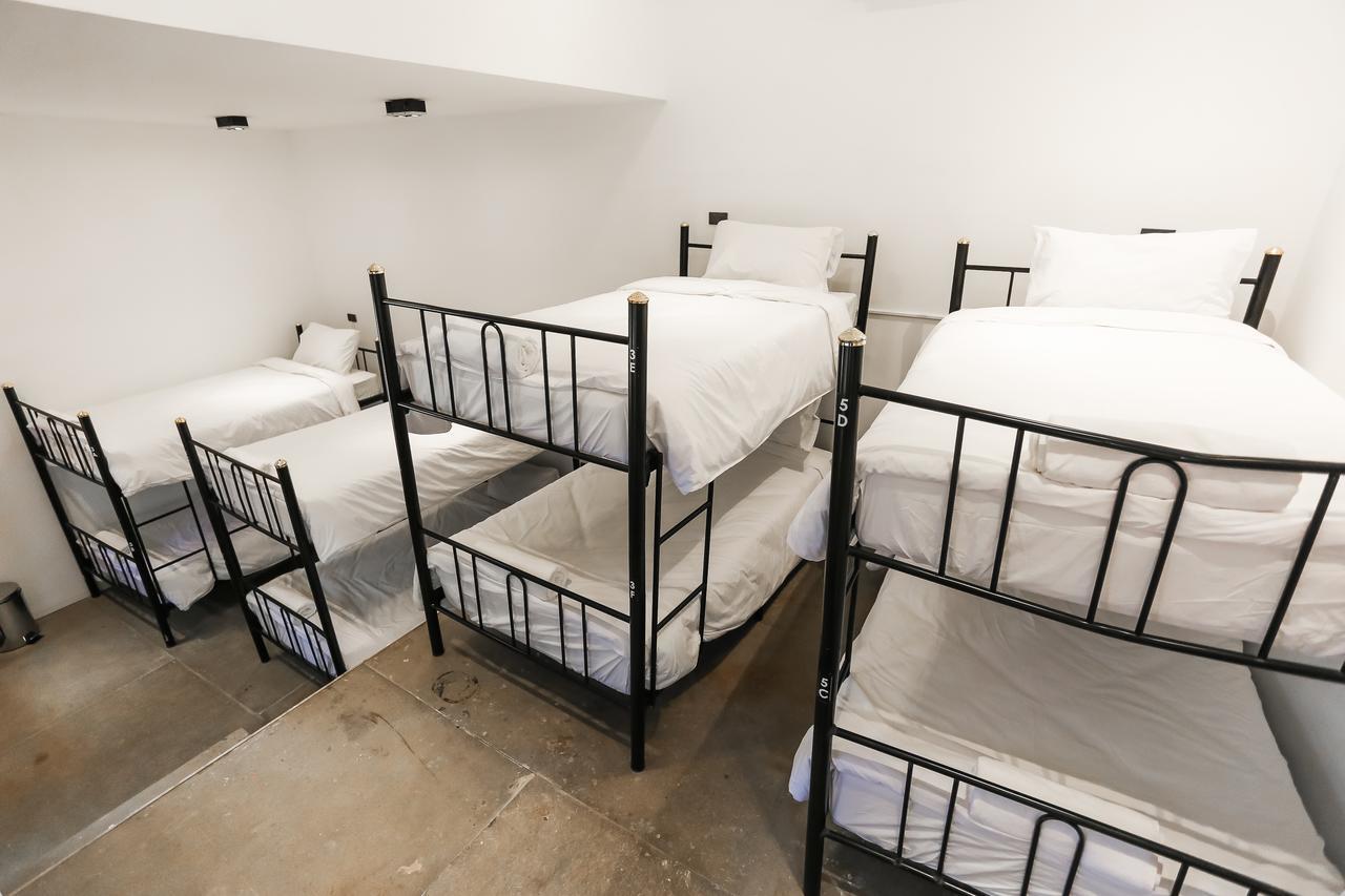 Paradise Beach Backpackers Hostel Patong 외부 사진